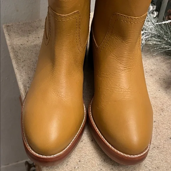 Frye Camryn Tall Pull On Tan Leather Heeled Boots - Picture 4 of 16